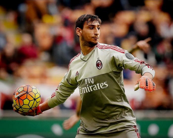 多纳鲁马3000万欧元转会曼城，米兰获百万补偿