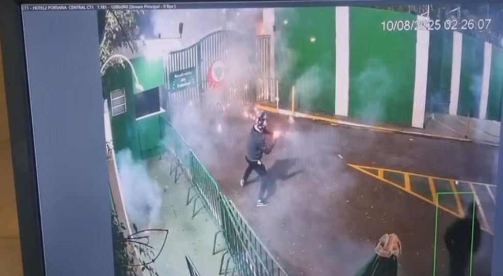 华体会下载-巴媒：帕尔梅拉斯训练基地遭受爆炸物袭击，俱乐部要求展开调查