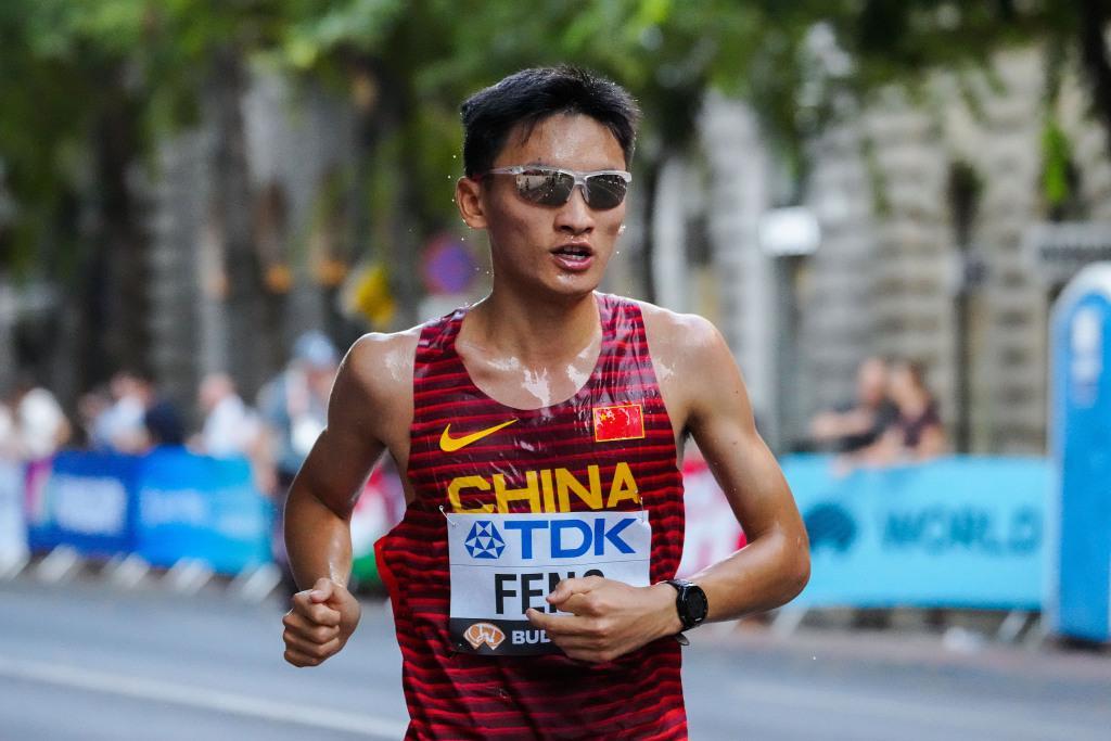 华体会体育-2小时05分58秒，丰配友打破全程马拉松全国纪录